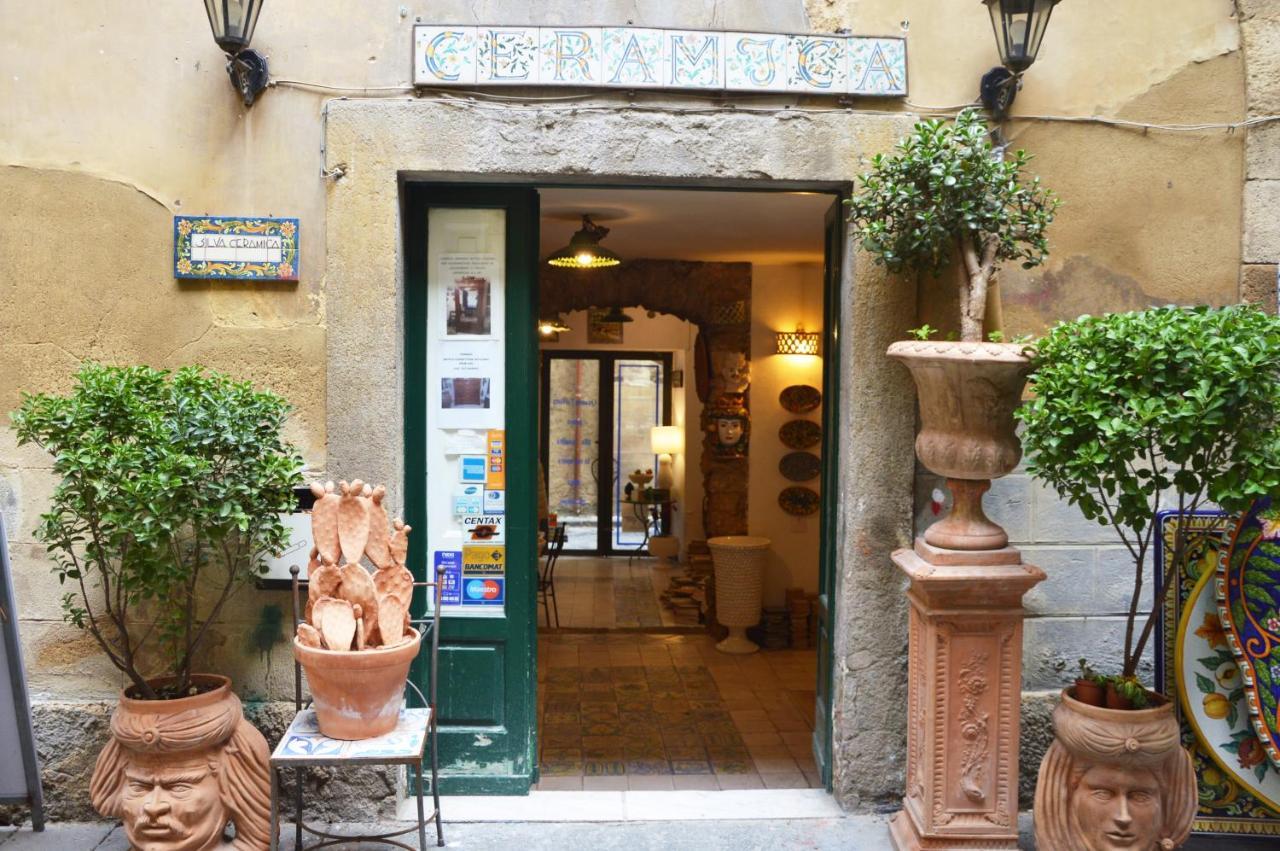 I Colori Della Sicilia Hotel Калтаджироне Екстериор снимка